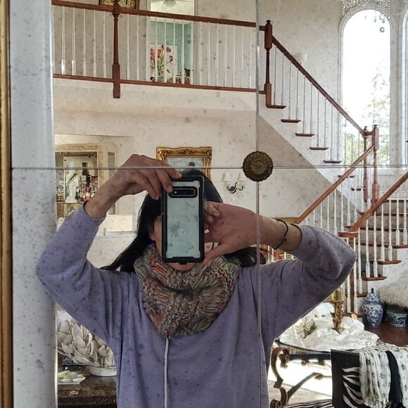 2 AEO Endless Scarves, 1 Rainbow 🌈 - Picture 10 of 11